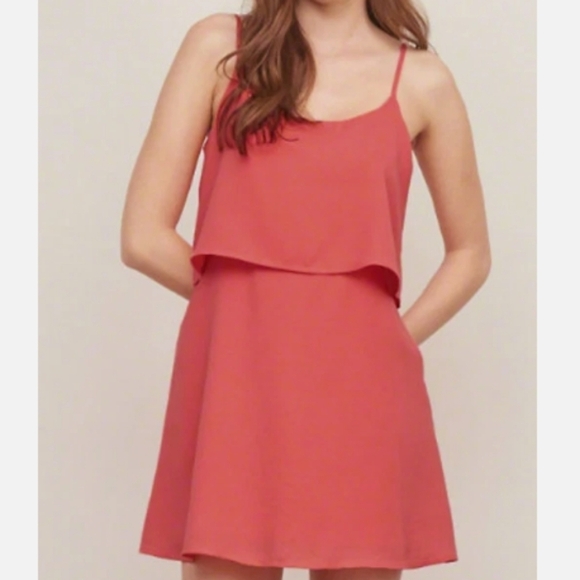 Abercrombie & Fitch Dresses & Skirts - Abercrombie & Fitch coral pink tiered sleeveless mini dress